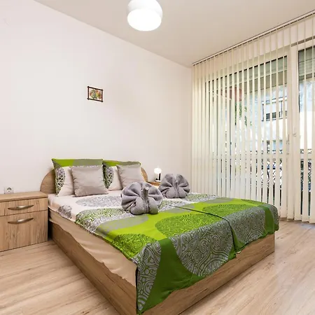 Stylish 2bd With A Cozy Terrace By Flat Mаnager Apartment *