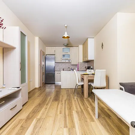 Stylish 2bd With A Cozy Terrace By Flat Mаnager Appartement