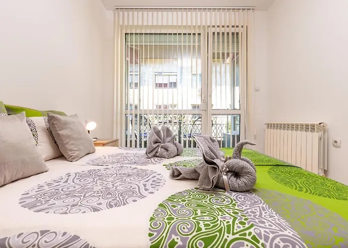 Апартамент Stylish 2bd With A Cozy Terrace By Flat Mаnager Пловдив